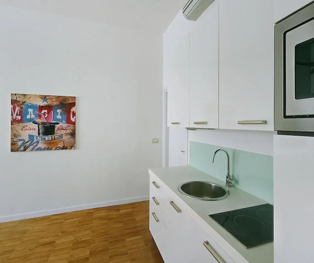 Milan Apartment Rental 0*,